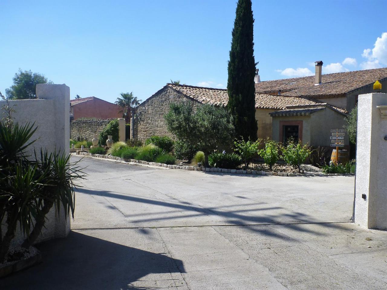 Le Mas De Gleyzes B&B De Charme Lédenon Eksteriør bilde